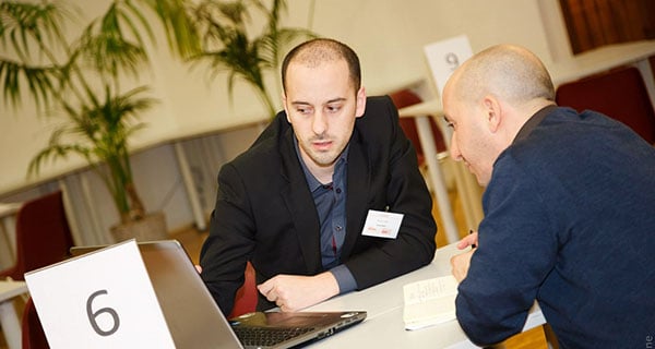 STRATENET-SPEED-COACHING